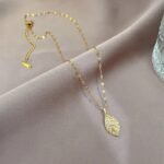 WomenS Luxurious Leaf Titanium Steel Zircon Necklace - Image 2