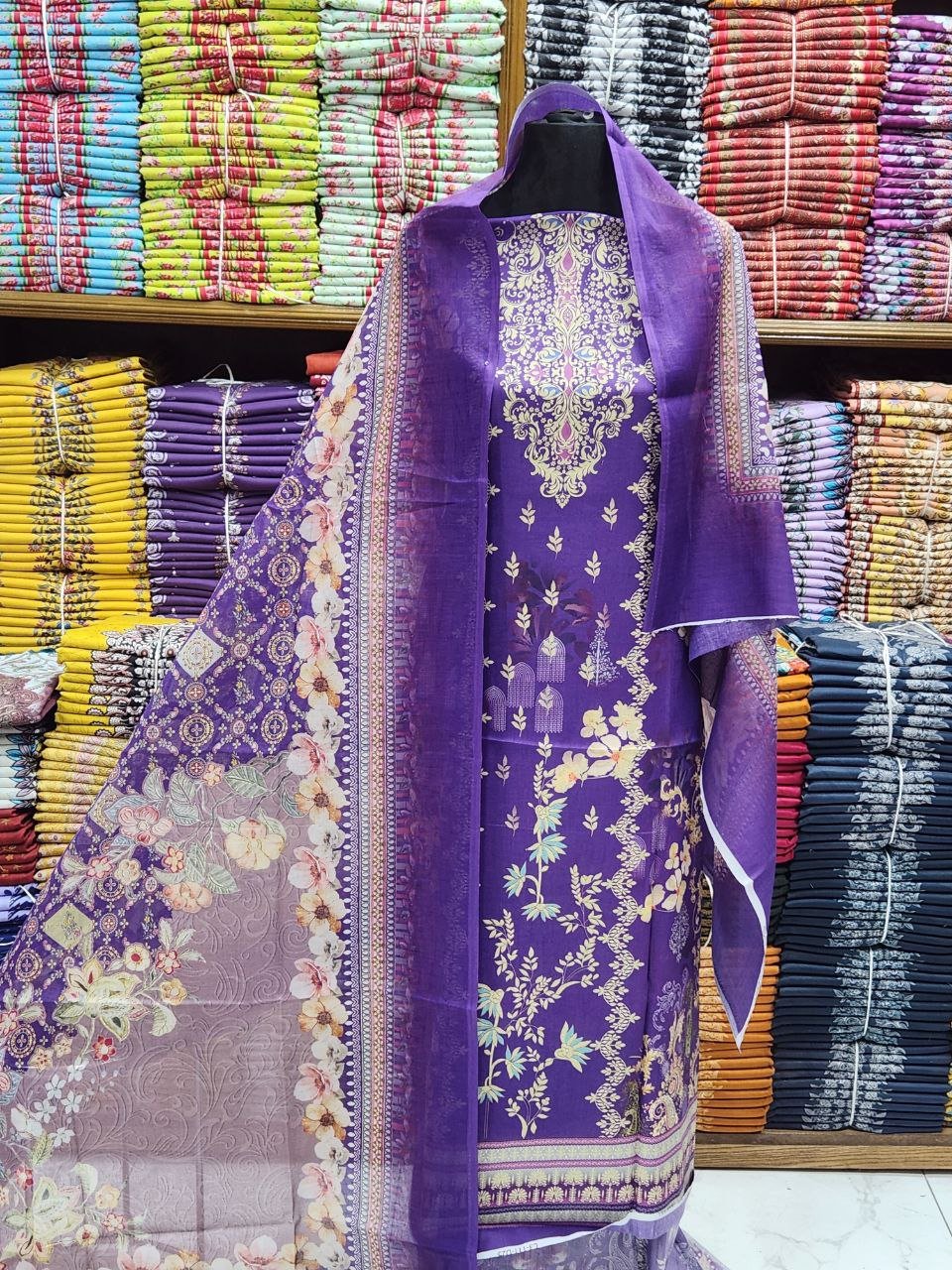 photo_2025-12-24_22-07-13.jpg প্রিমিয়াম ডিজাইন থ্রি পিস কালেকশন - Image 1